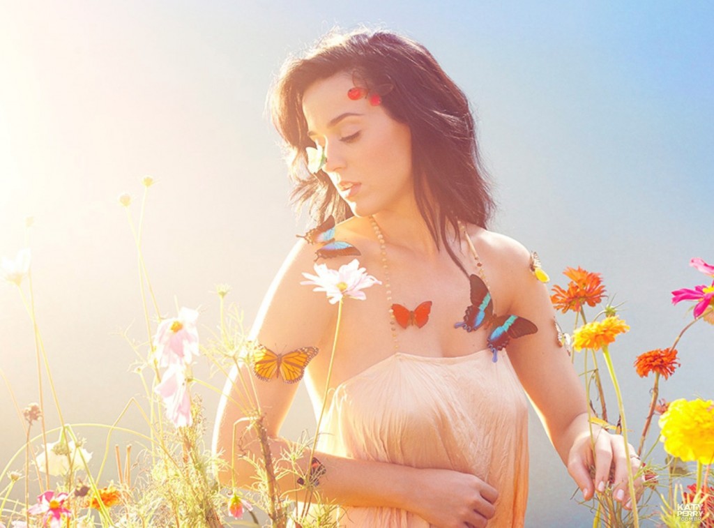 Katy-Perry-Prism-high-quality-promo-photo-new-CD-insert-image-6