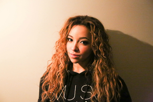 tinashe-2015